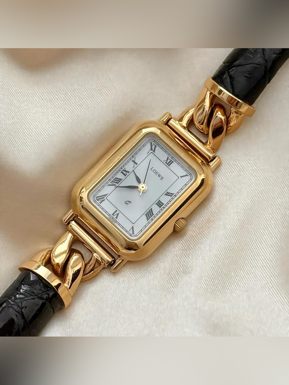 AUTHENTIC RARE VINTAGE LOEWE CHAIN LINK BLACK LEATHER WATCH - Picture 5 of 7
